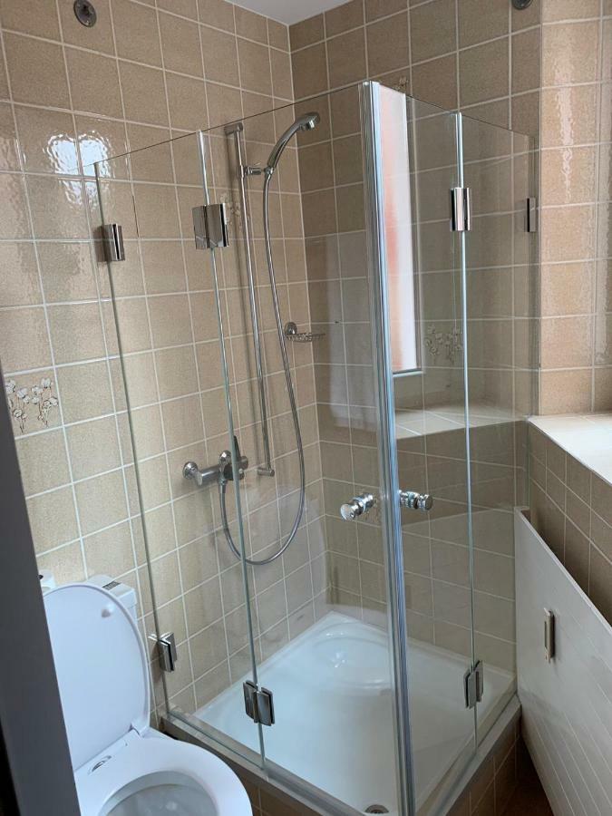 Studios With Kitchenette Birsfelden Екстер'єр фото